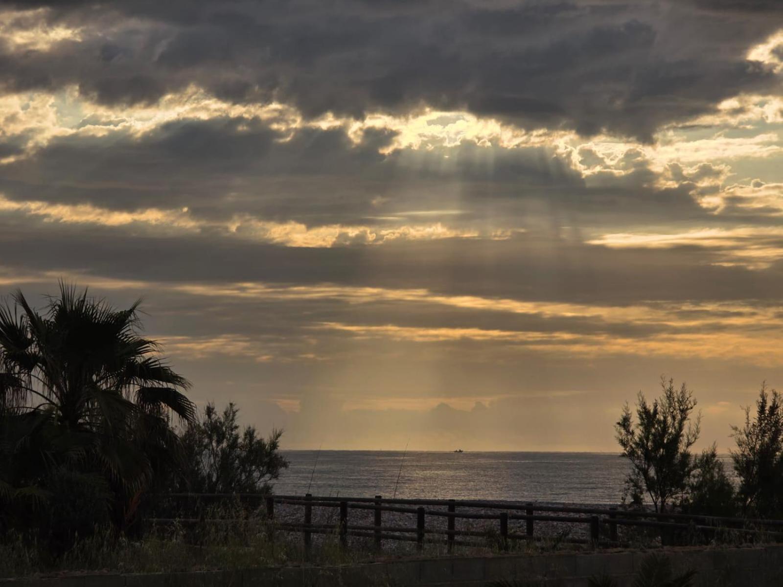 הוילה Moncófar Preciosas Vistas Al Mar מראה חיצוני תמונה